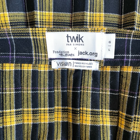 TWIK by Simon’s Plaid Pleated Skirt - Picture 6 of 6